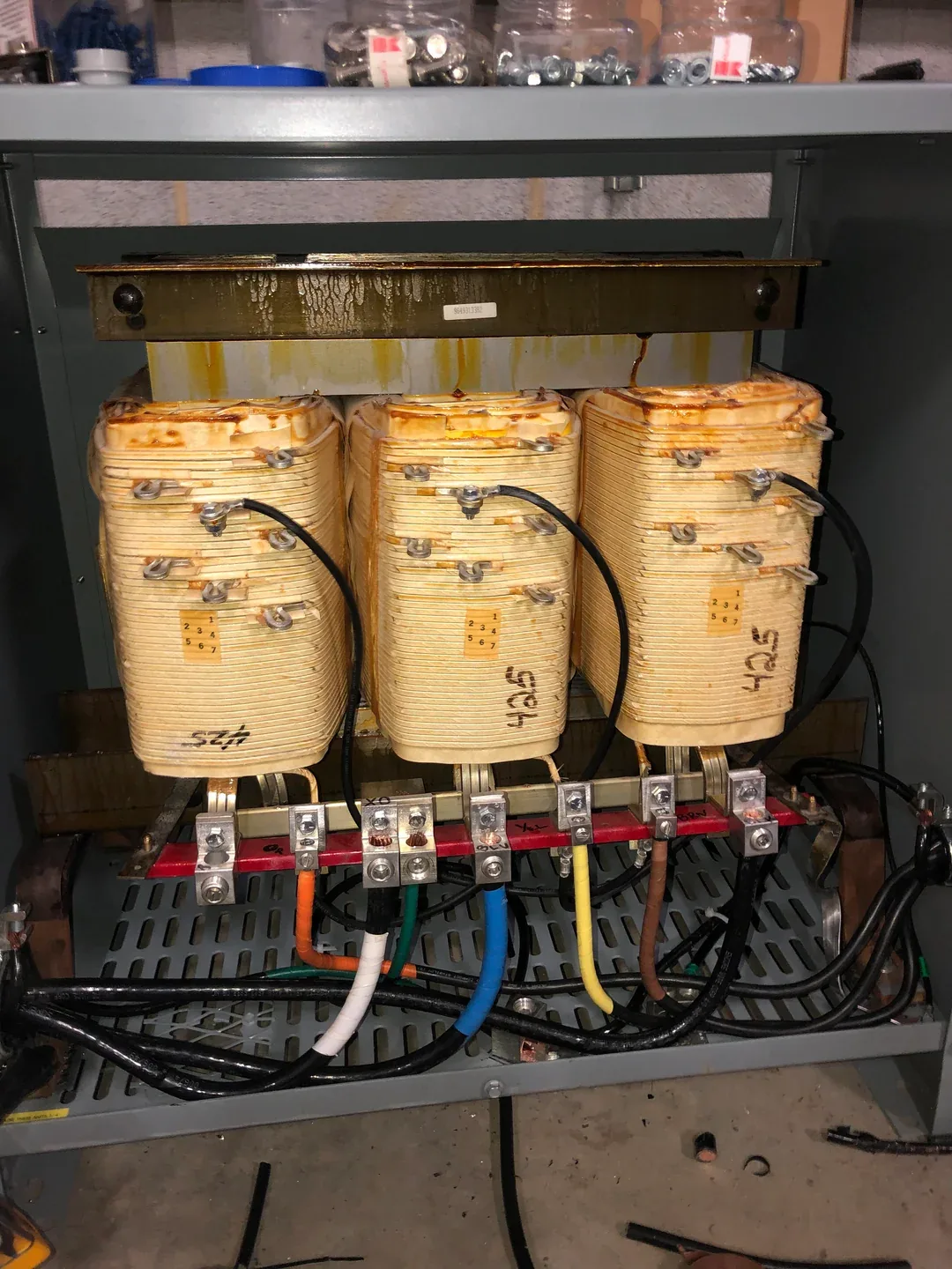 Warehouse electrical systems and equipment in Vaughan